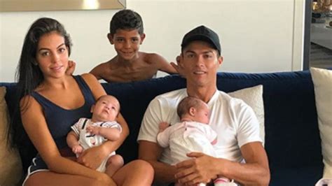 ronaldo có bao nhiêu con